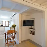Le Petit Bateau - New Cosy/charming Studio/mezzanine For 3 - Ac/wifi Daire *