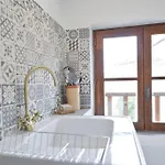 Daire Le Petit Bateau - New Cosy/charming Studio/mezzanine For 3 - Ac/wifi Antibes