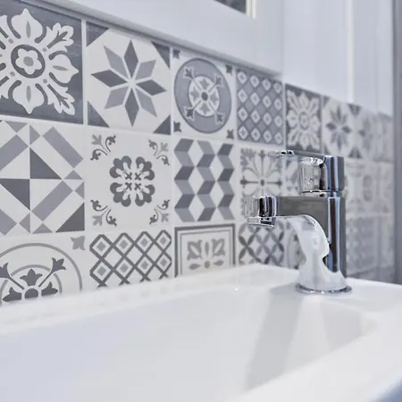 Le Petit Bateau - New Cosy/charming Studio/mezzanine For 3 - Ac/wifi Apartment