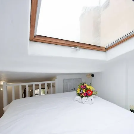 شقة Le Petit Bateau - New Cosy/charming Studio/mezzanine For 3 - Ac/wifi أنتيب