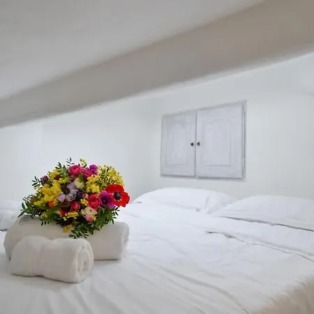 Le Petit Bateau - New Cosy/charming Studio/mezzanine For 3 - Ac/wifi Apartman *