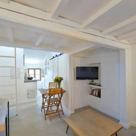 Apartment Le Petit Bateau - New Cosy/charming Studio/mezzanine For 3 - Ac/wifi *