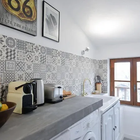 Le Petit Bateau - New Cosy/charming Studio/mezzanine For 3 - Ac/wifi Apartment Antibes