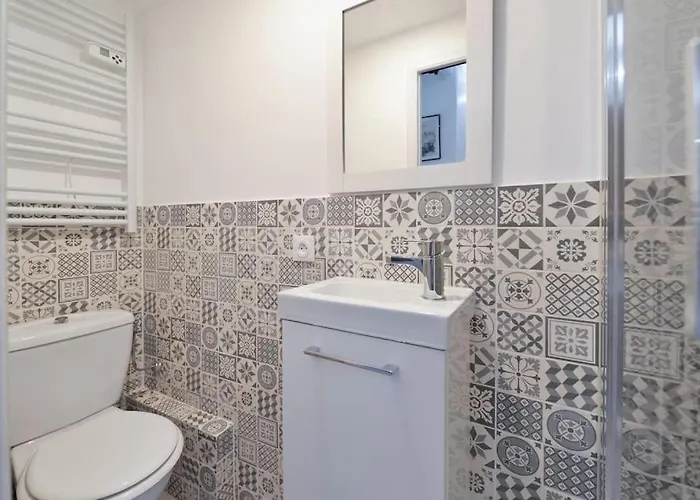 Apartman Le Petit Bateau - New Cosy/charming Studio/mezzanine For 3 - Ac/wifi *