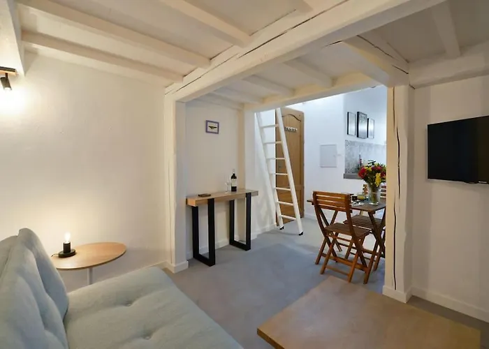 Le Petit Bateau - New Cosy/charming Studio/mezzanine For 3 - Ac/wifi *